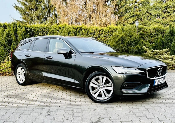 Volvo V60 cena 84400 przebieg: 117890, rok produkcji 2018 z Żukowo małe 781